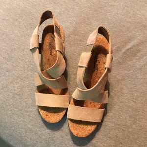 Lucky Brand Suede Wedges